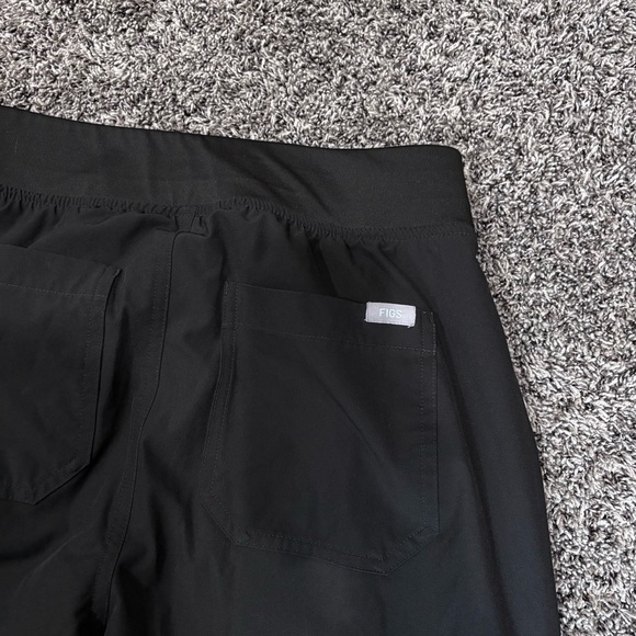 FIGS Small Black Scrub Pants FREEx Lined Yola High Waisted W23SW2007 - Picture 12 of 14